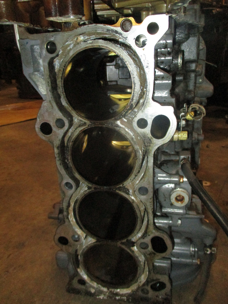 Honda BF150A outboard crankcase block