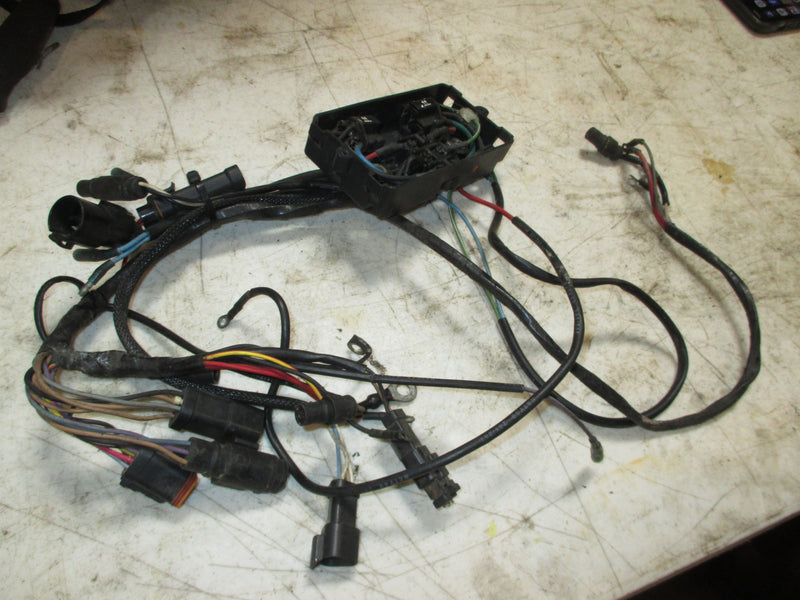 Johnson 2 stroke outboard Wiring Harness / Junction box (584943)