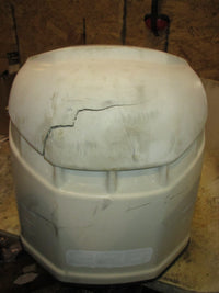 Load image into Gallery viewer, Evinrude Ficht 225hp 2 stroke outboard top cowling
