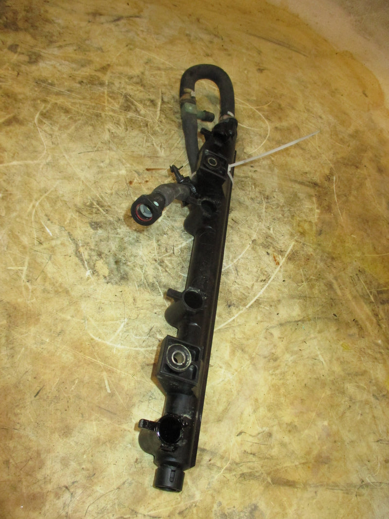 Mercury 1.73 115hp 4 stroke outboard fuel rail (898103T97)