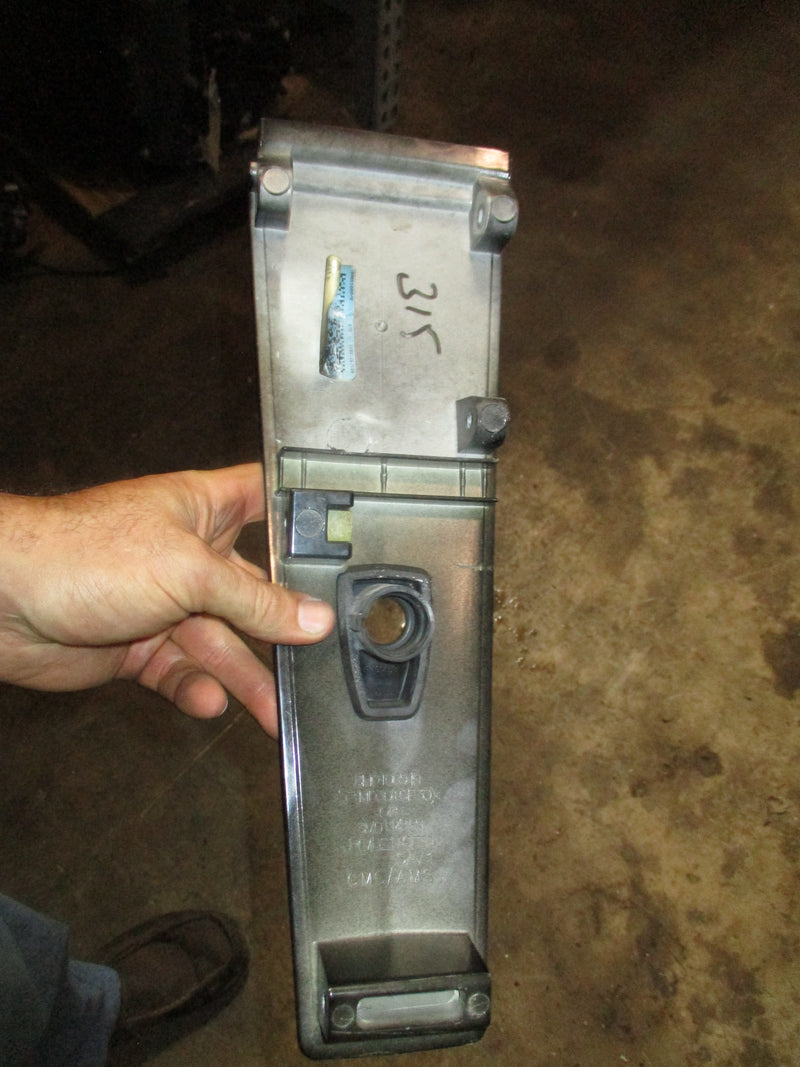 Mercury outboard 200hp V6 4 stroke 3.4L rear cover 8m0106949