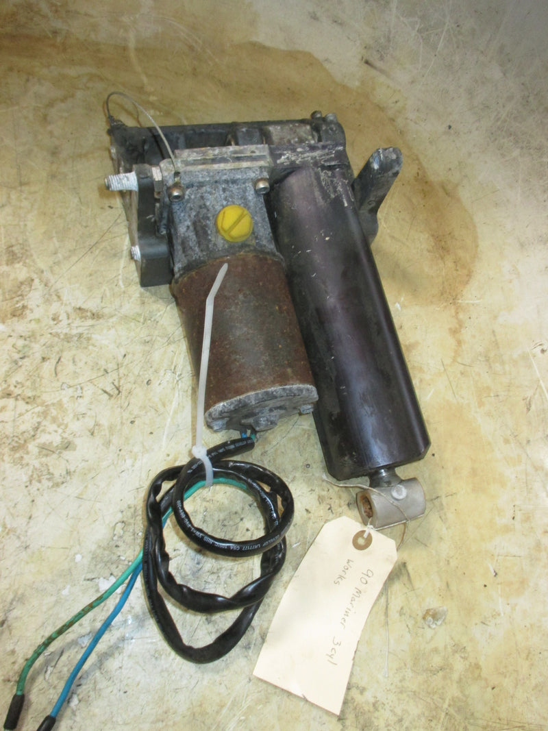 Mercury Mariner 90hp 2 Stroke outboard Tilt Trim Unit