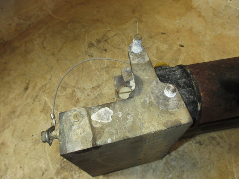 Mercury Mariner 90hp 2 Stroke outboard Tilt Trim Unit