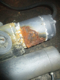 Load image into Gallery viewer, Yamaha 150hp 2 stroke outboard tilt trim unit
