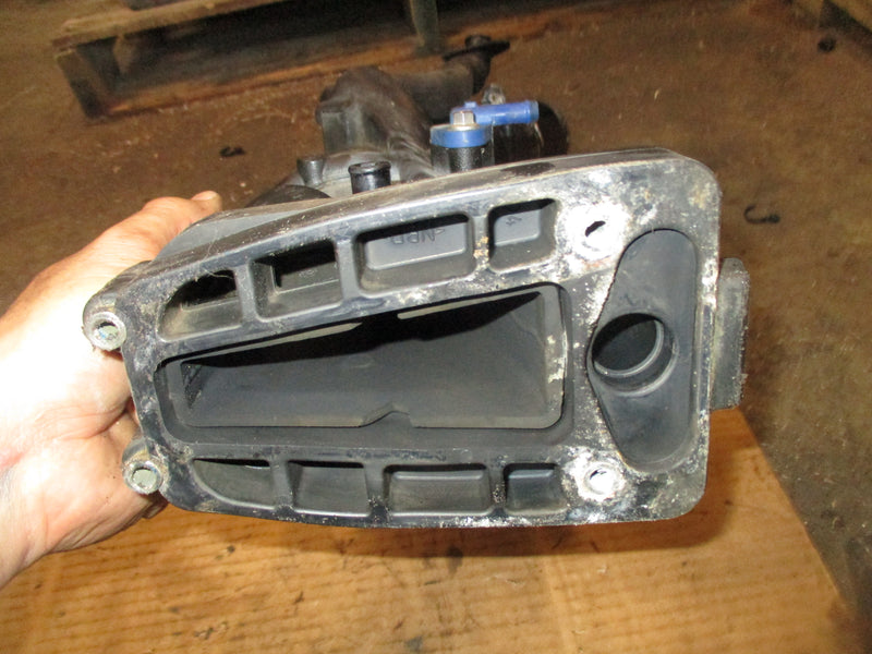 Mercury outboard 200hp V6 4 stroke 3.4L Lower Exhaust Manifold 8M0128138