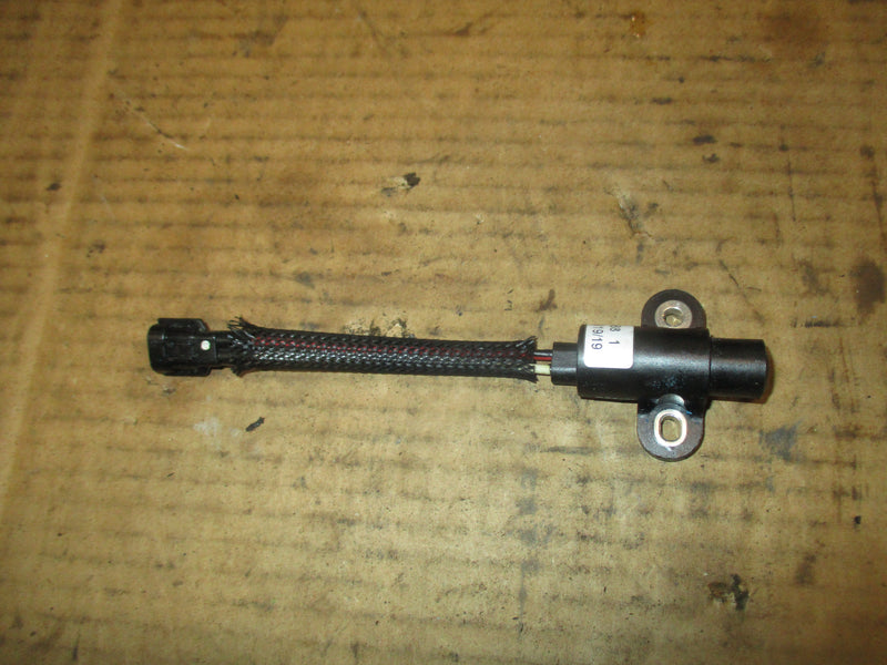 Mercury outboard 200hp V6 4 stroke 3.4L Crank position sensor 8M00829