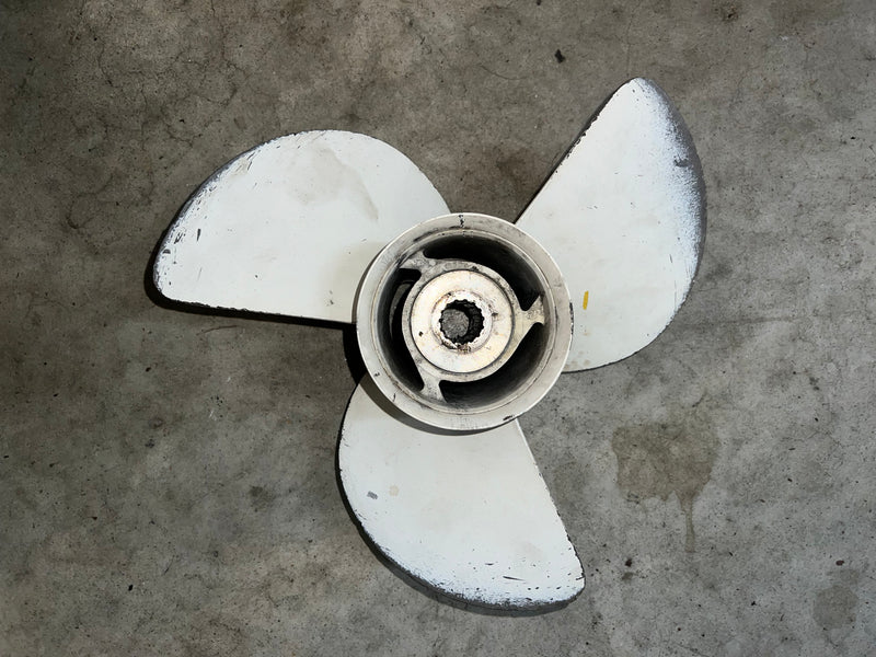 Yamaha 75hp-115hp outboard aluminum propeller 13 5/8 x 13 - K (SPUN HUB)