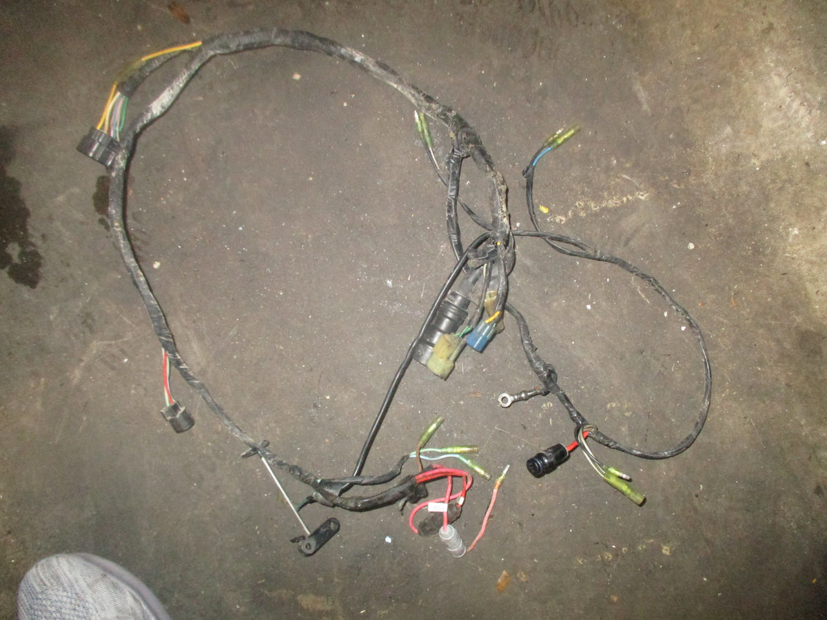 Yamaha 150hp 2 stroke outboard engine wiring harness (64D-82590-00-00)