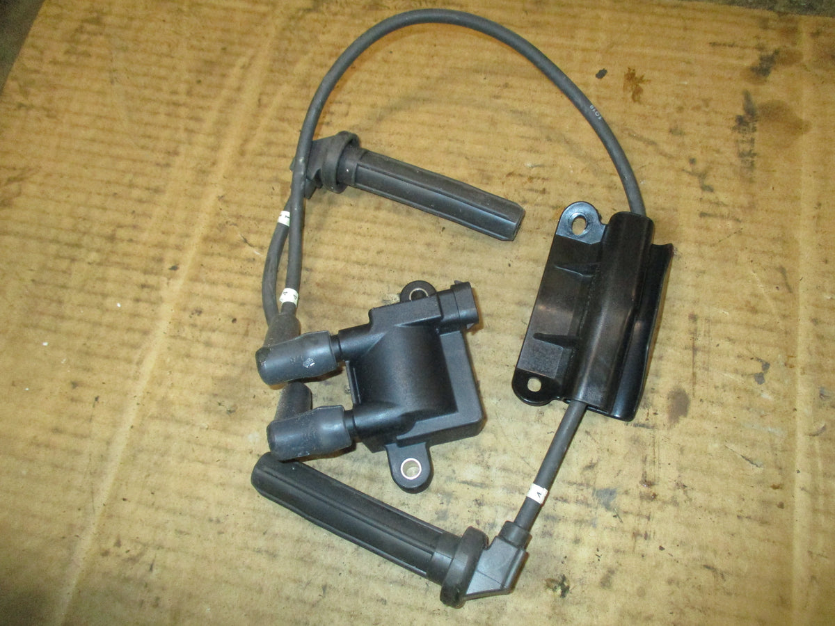 Mercury outboard 200hp V6 4 stroke 3.4L Ignition Coil 1 and 4 8M0029482