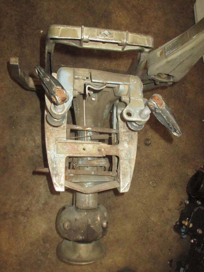 Johnson 6hp 2 stroke Outboard Short Shaft Midsection