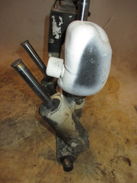 Load image into Gallery viewer, Johnson 120hp 2 ocean runner outboard tilt trim unit
