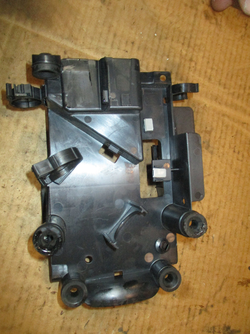 Mercury outboard 200hp V6 4 stroke 3.4L electronics bracket 8M0142685