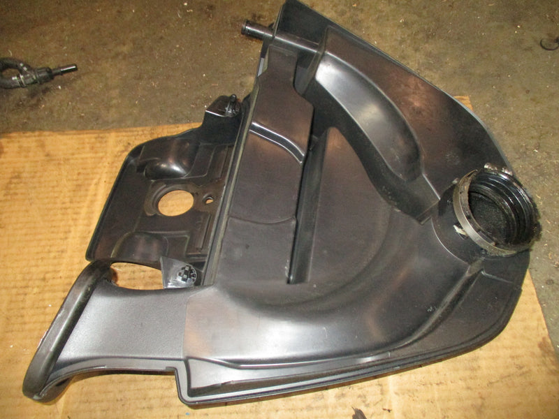 Mercury outboard 200hp V6 4 stroke 3.4L Intake Silencer 8M0139073