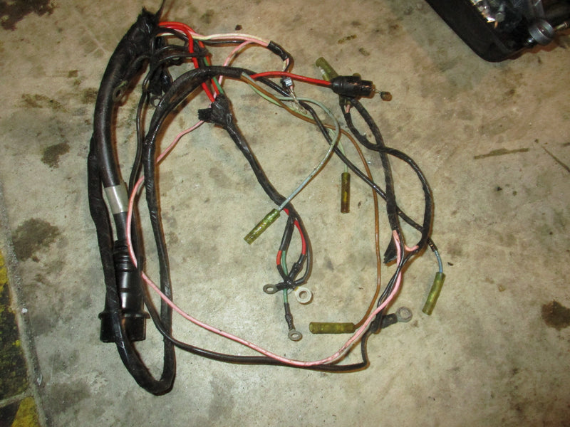 Yamaha 115hp 2 stroke outboard engine wiring harness (6E5-82590-03-00)