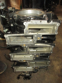 Load image into Gallery viewer, Johnson 225hp 2 Stroke outboard crankcase block
