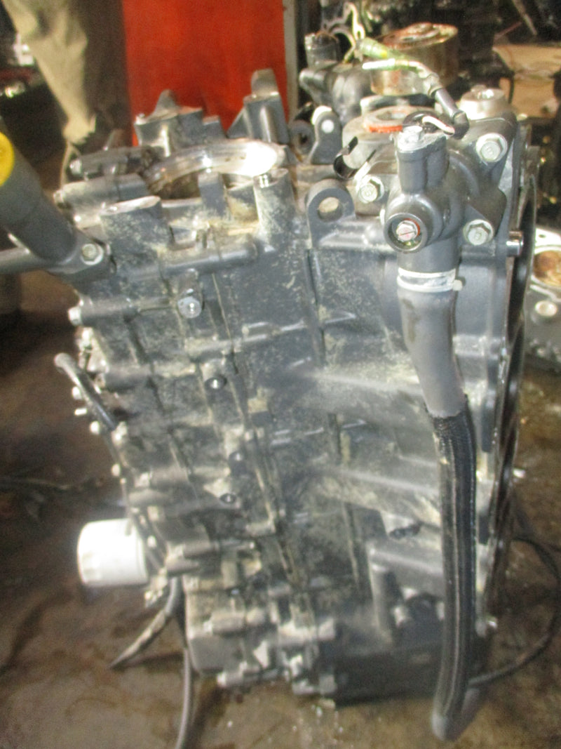 Yamaha 350hp 4 stroke outboard crankcase block (6AW-02)