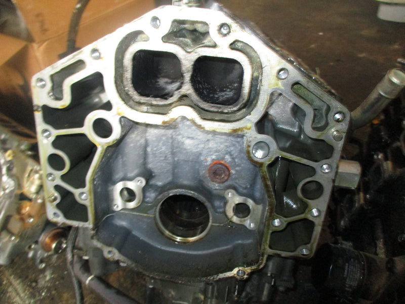 Yamaha 350hp 4 stroke outboard crankcase block (6AW-02)