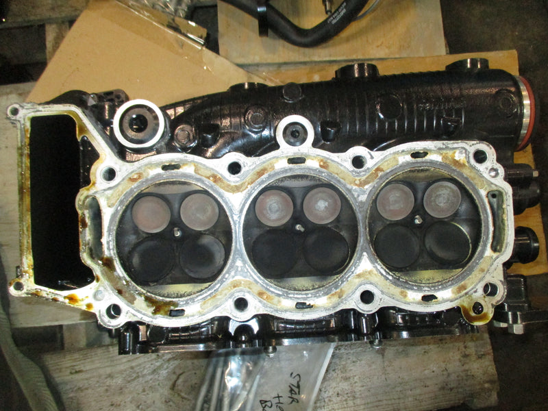 Mercury outboard 200hp V6 4 stroke 3.4L Port Cylinder Head 8M0150217