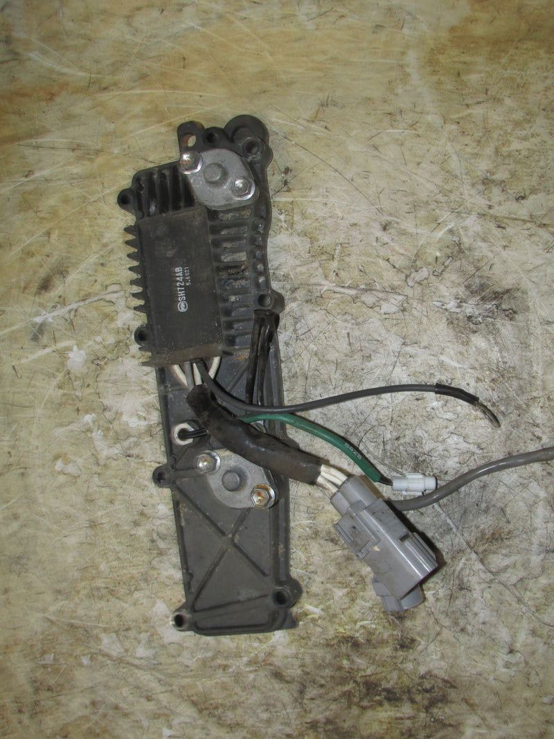 Suzuki DF140 140hp 4 Stroke Outboard Rectifier regulator (32800-90J30)