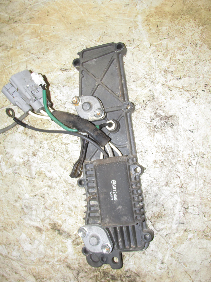 Suzuki DF140 140hp 4 Stroke Outboard Rectifier regulator (32800-90J30)
