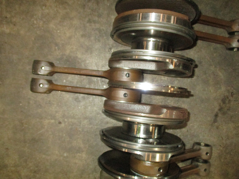 Suzuki DT150 outboard crankshaft (12200-92E04)