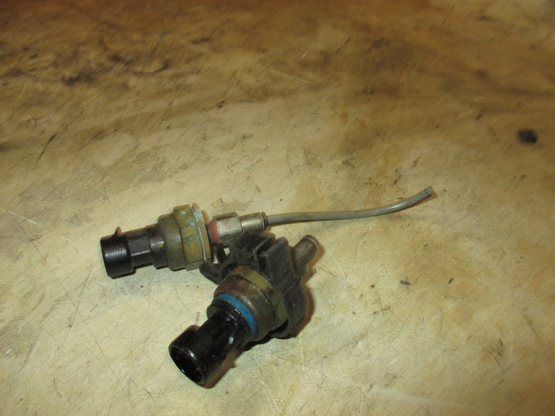 Mercury optimax 150hp 2 stroke outboard pressure sensor set (881879-10)
