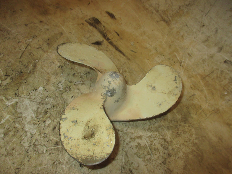 Suzuki DT2 2hp 2 Stroke Outboard Aluminum Propeller (A400) 188 X 115mm