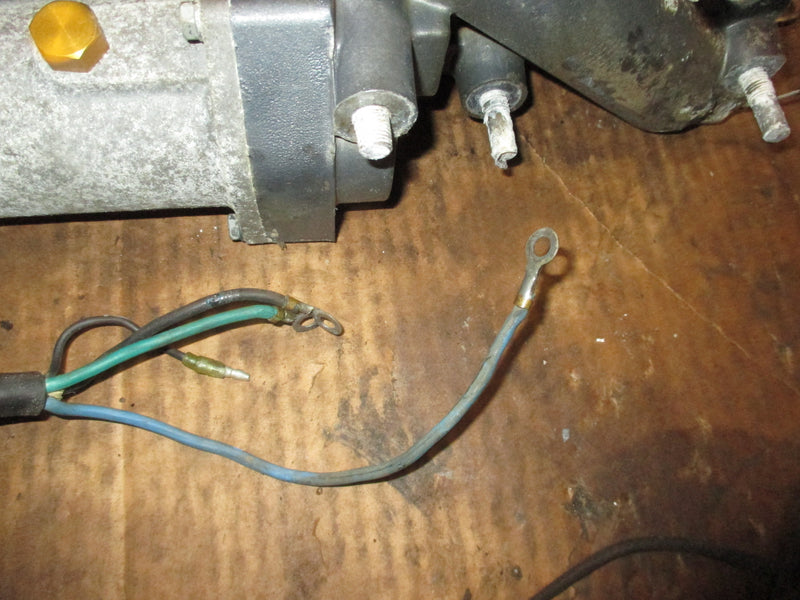 Yamaha 250hp OX66 2 stroke outboard tilt trim unit