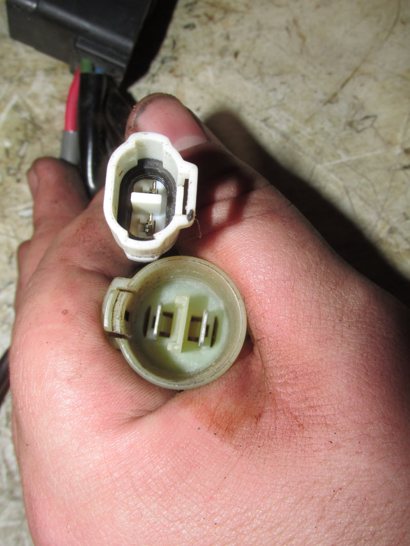 Suzuki DF140 140hp 4 Stroke Outboard Tilt trim Relay (38410-93J00)
