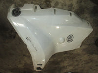 Load image into Gallery viewer, Evinrude ETech 200hp 2 Stroke Outboard Port Side Cover (5005205)

