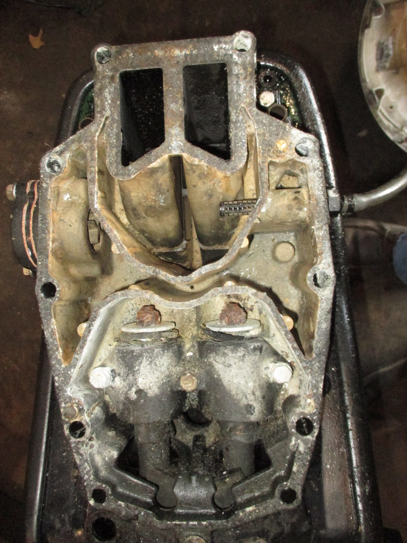 Mercury optimax 225hp 2 stroke outboard 25 inch midsection