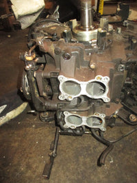 Load image into Gallery viewer, Evinrude 90hp 2 Stroke outboard crankcase powerhead
