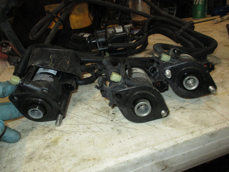Evinrude Ficht 200hp 250hp outboard fuel injector set 5004285 5004284 #36