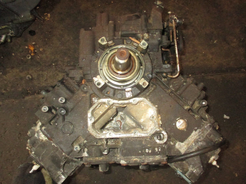 Evinrude 90hp 2 Stroke outboard crankcase powerhead