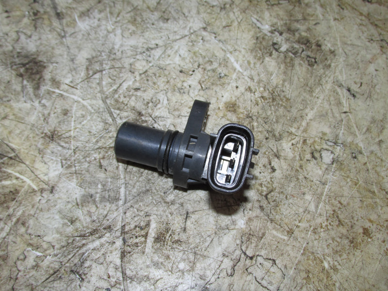 Suzuki DF140 140hp 4 Stroke Outboard Cam position sensor (33220-72G02)
