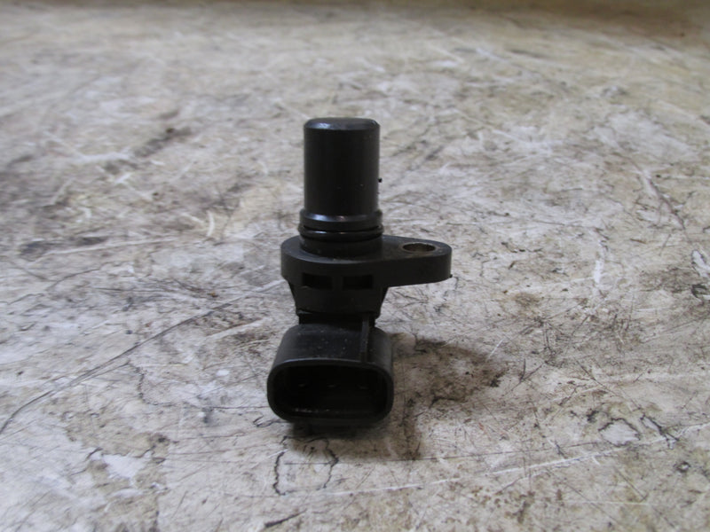 Suzuki DF140 140hp 4 Stroke Outboard Cam position sensor (33220-72G02)