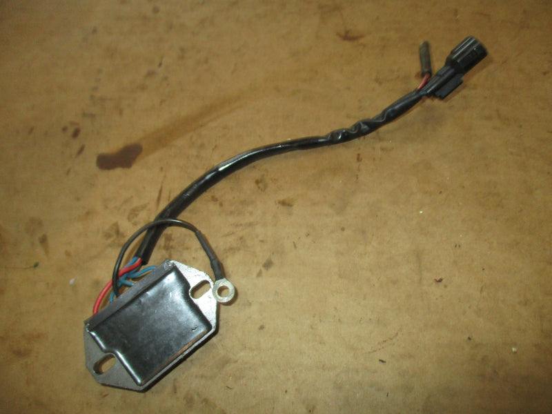 Suzuki DT150 outboard drive unit