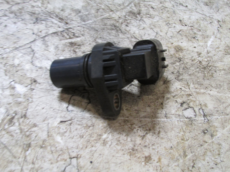 Suzuki DF140 140hp 4 Stroke Outboard Cam position sensor (33220-72G02)