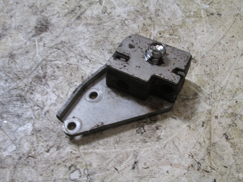 Suzuki DF140 140hp 4 Stroke Outboard Throttle/Shift cable holder (67341-90J01)