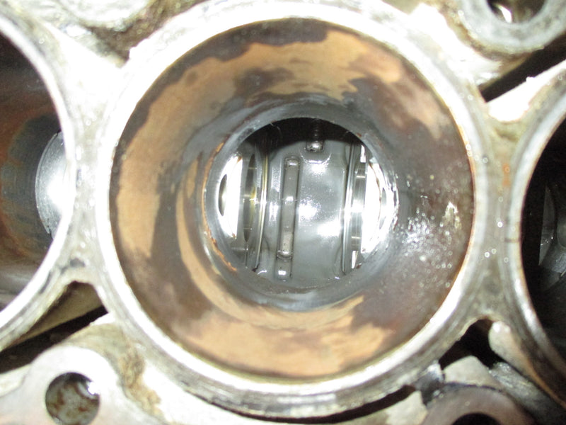 Suzuki DF50 50hp outboard crankcase block
