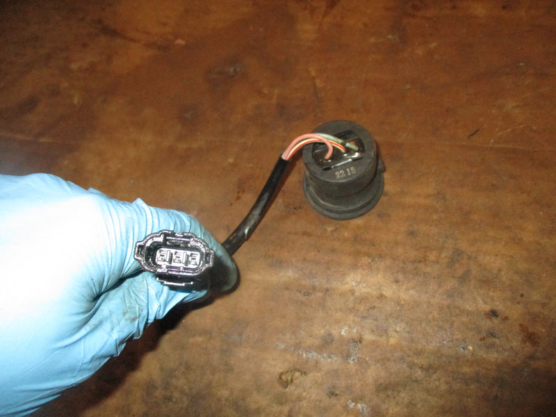 Suzuki DF90 outboard tilt trim switch (37850-99E00)