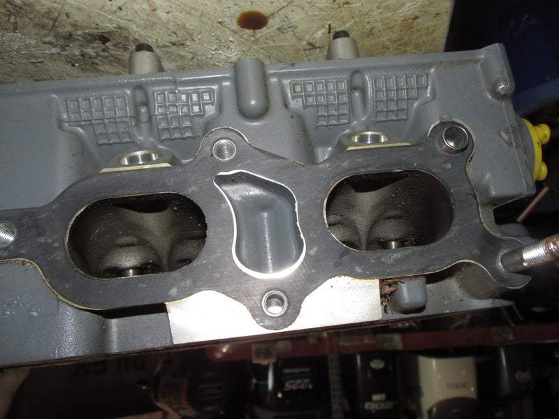 Suzuki DF140 140hp 4 Stroke Outboard Cylinder Head (PARTS)