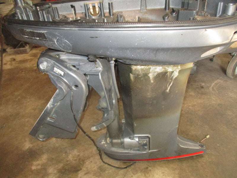 Yamaha HPDI 200hp 2 stroke outboard 25" shaft mid section