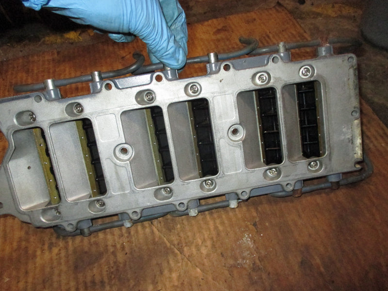 Yamaha 250hp OX66 2 stroke outboard intake manifold with reeds (65L-13624-00)