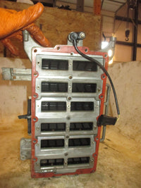 Load image into Gallery viewer, Evinrude ETech 200hp 2 Stroke Outboard Intake Manifold and Reeds (5006208)
