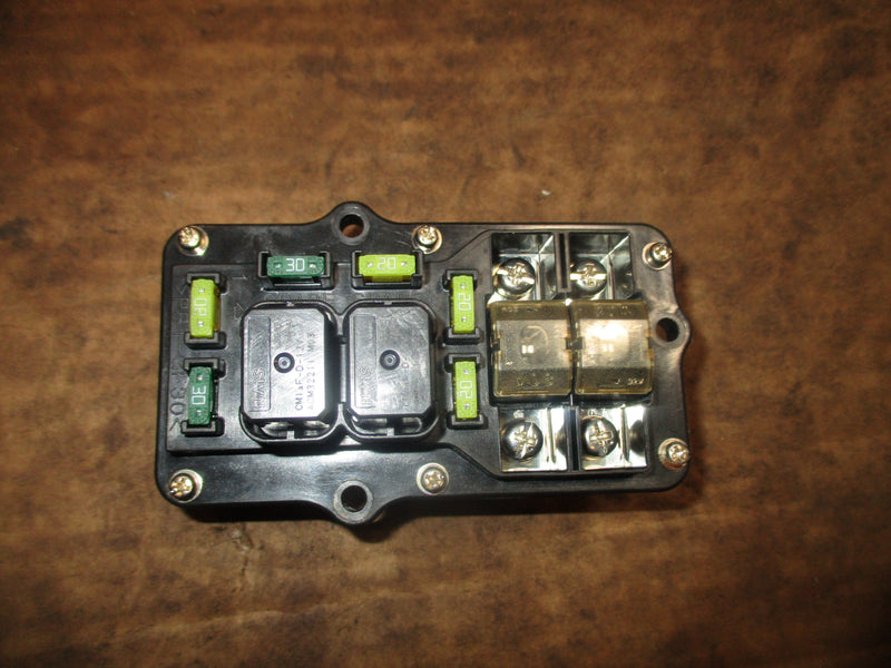 Yamaha HPDI 200hp 2 stroke outboard fuse box (68F-82170-01-00)