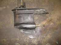 Load image into Gallery viewer, Johnson 70hp 2 stroke outboard 20" shaft lower unit
