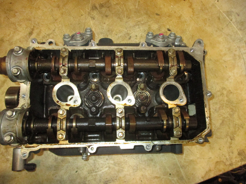 Yamaha 300hp 4.2L 4 Stroke outboard Port Cylinder Head