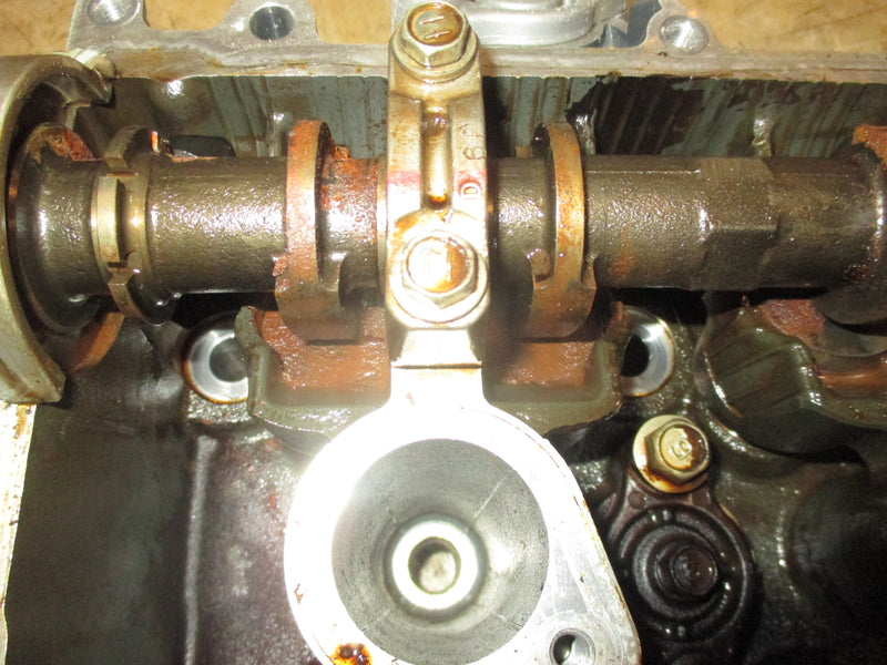 Yamaha 300hp 4.2L 4 Stroke outboard Port Cylinder Head