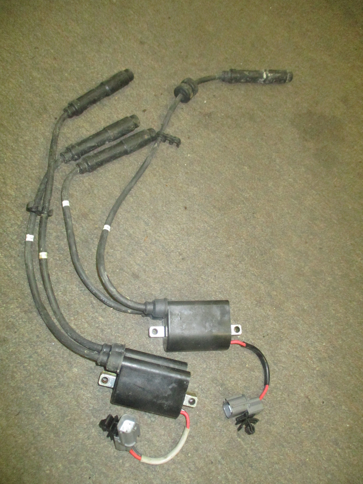 Yamaha 115hp 4 stroke outboard ignition coil set 1&4 (F6T546)